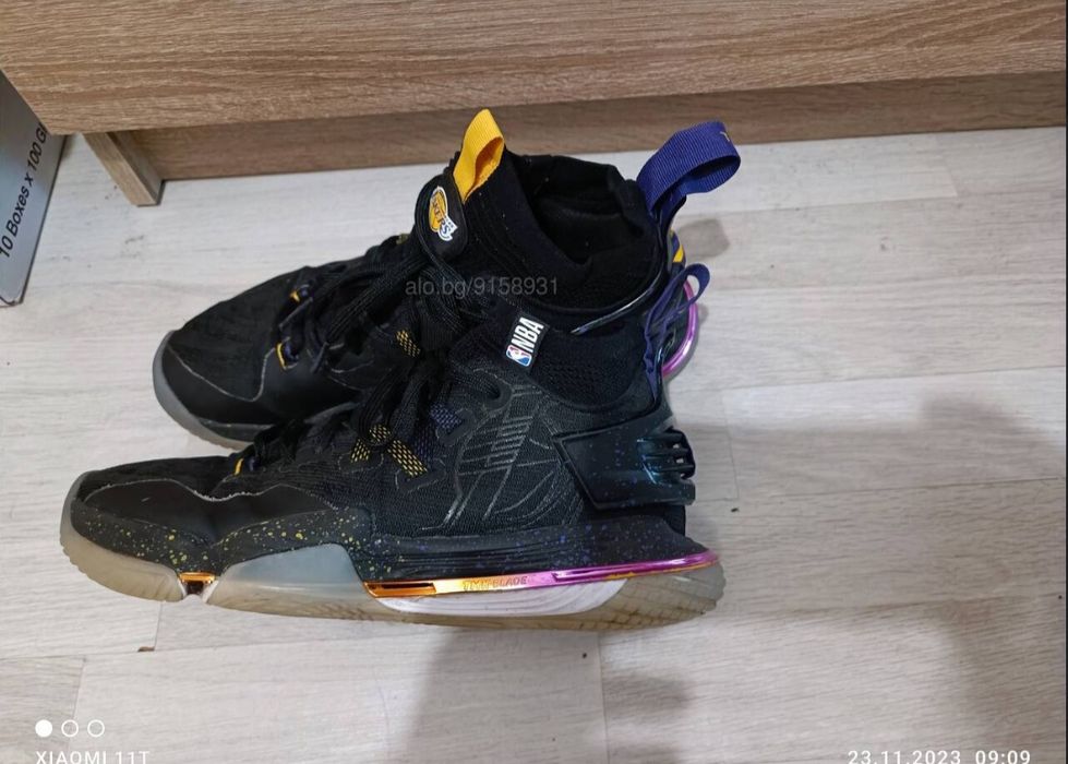 ТАРМАК
Идентификационен номер: 8642905
Баскетболни обувки за възрастни