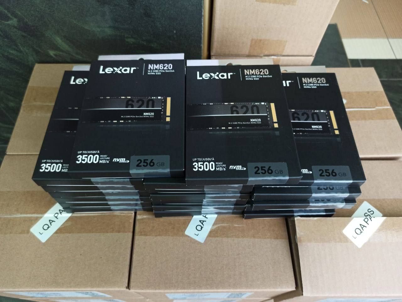 Lexar NVM 256GB 3500mb/s