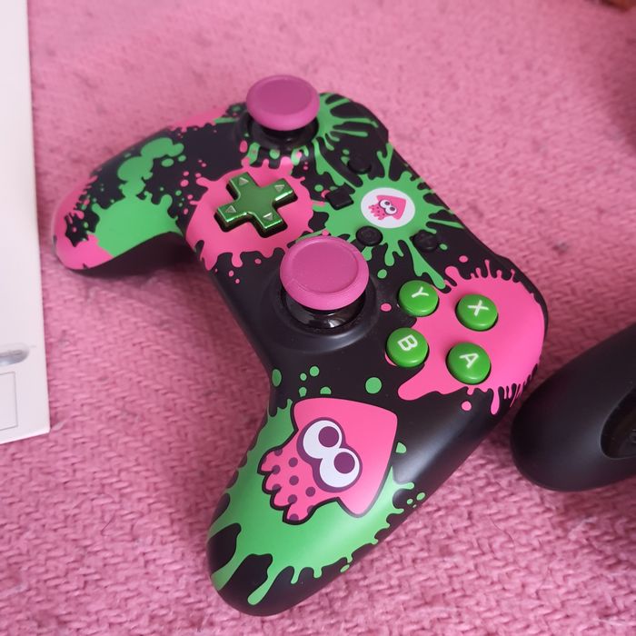 Pachet Nintendo Switch – Accesorii și Controllere