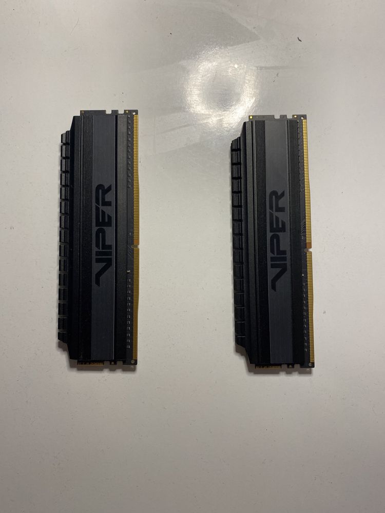 Memorie RAM Viper 2x8 GB 3600mHz