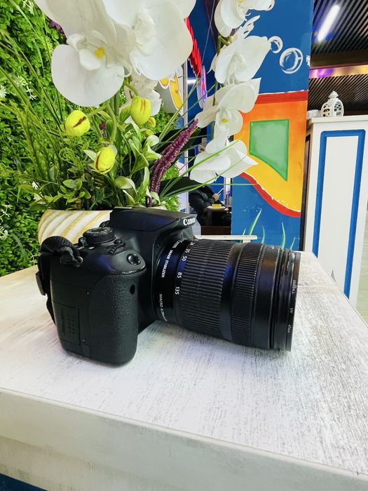 Canon 700d canon 550d xolati yaxshi