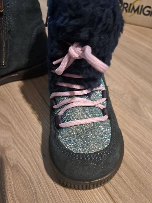 Ghetute fetite Primigi