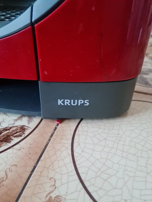 Aparat de cafea cu capsule krups dolce gusto