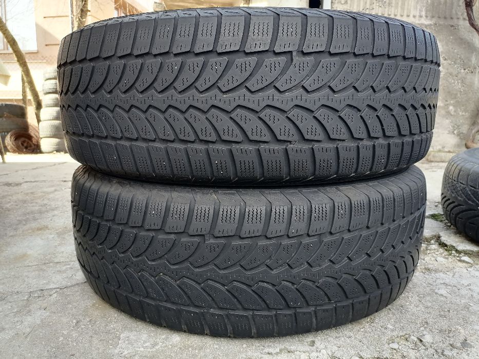 235/65/17 2бр.Bridgestone Зимни гуми