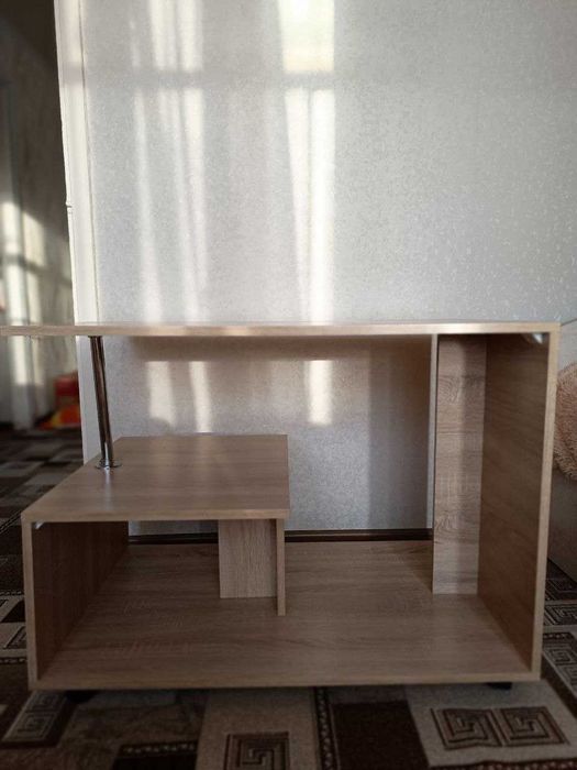 Продам стол в отличном состоянии