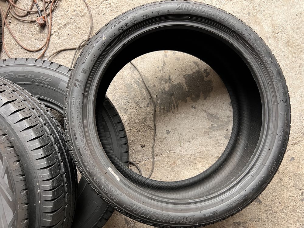 4 anvelope vara 255/35/19 + 225/40/19 , Bridgestone !