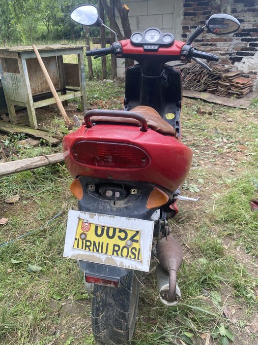 Scuter Peugeot 80cc