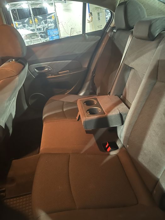 Chevrolet Cruze 1.6 benzina 100.000km cruise control,senzori parcare