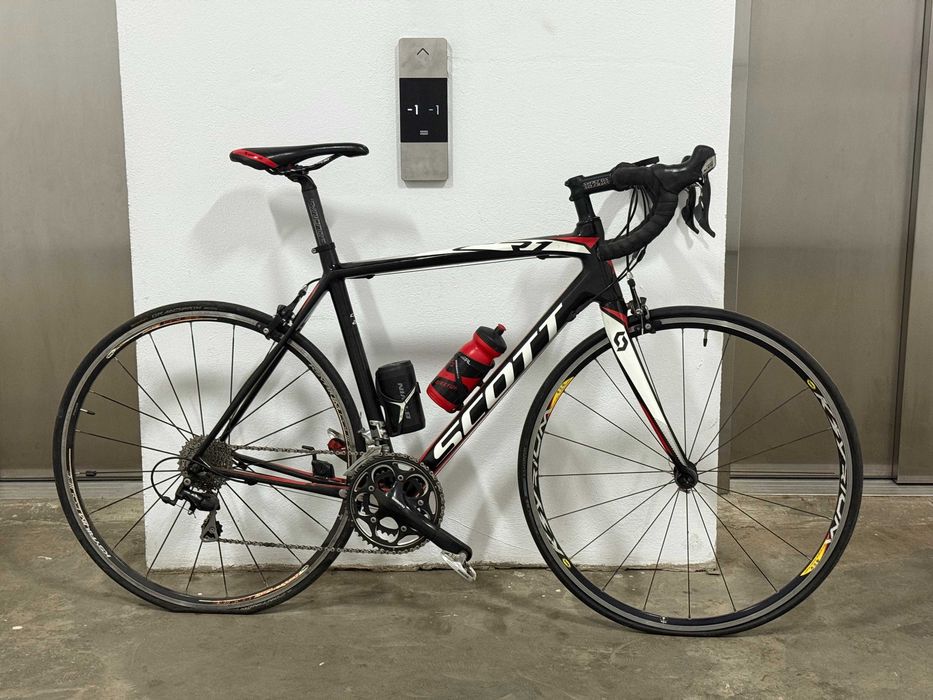 Cursiera Scott CR1 Carbon - Shimano 105 - Mavic Ksyrium - 7.5 Kg
