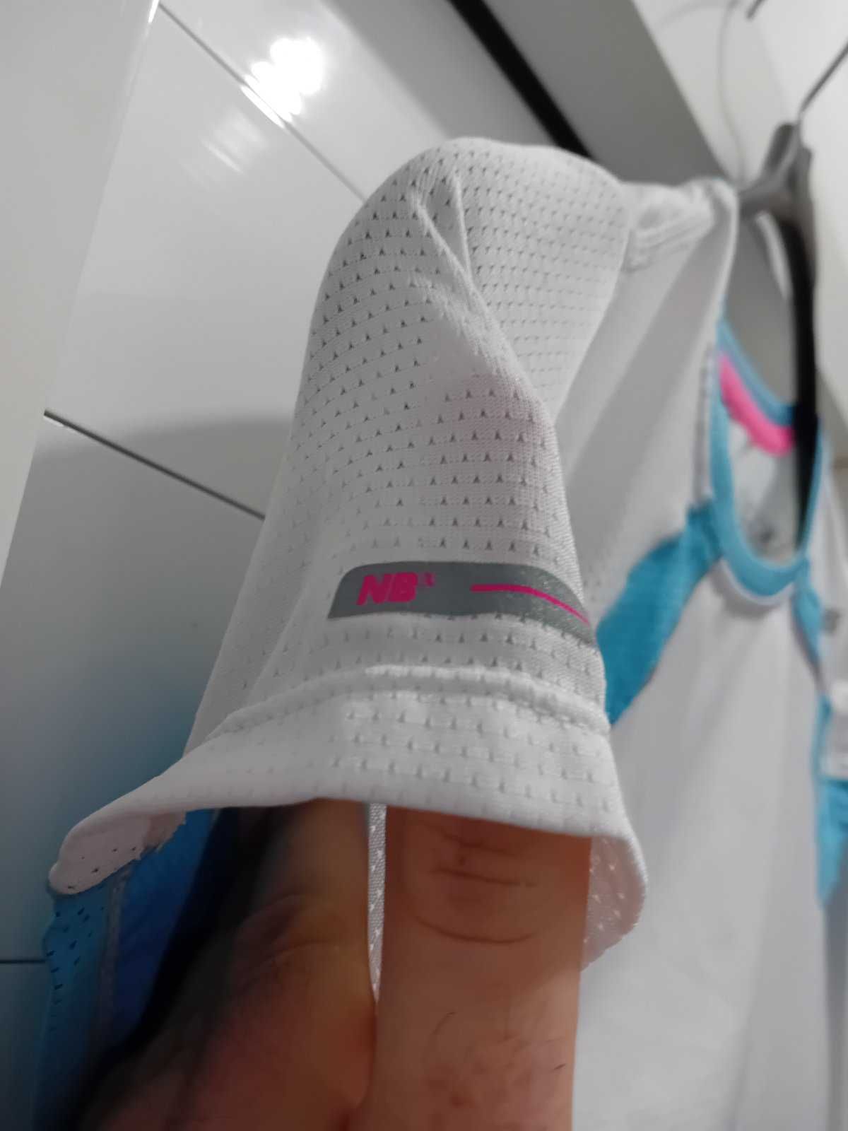 Оригинална дамска спортна тениска New Balance