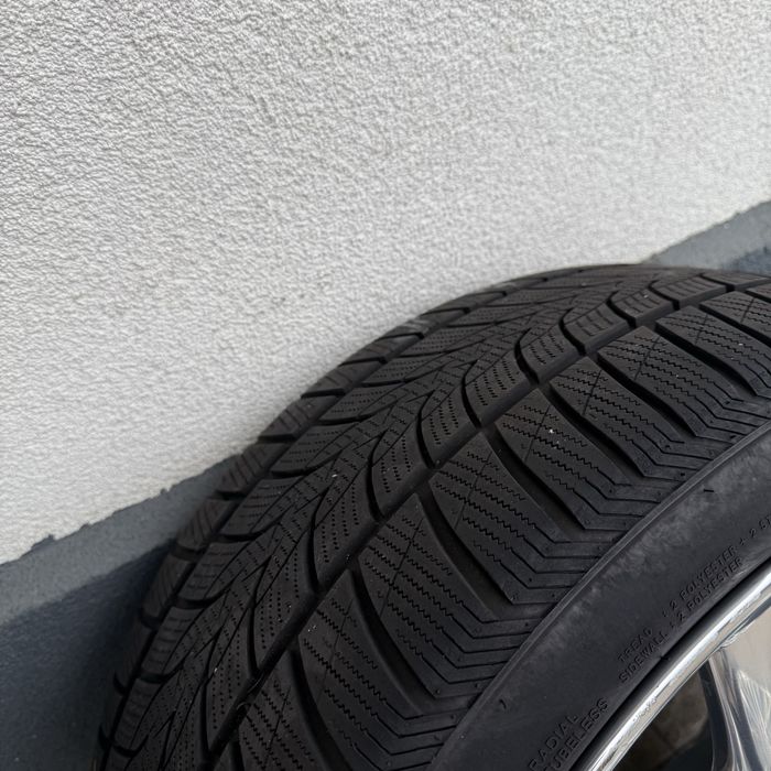 Jante 20" BMW Seria 7 G11/G12, Chrome OEM cu Anvelope Iarna 2024