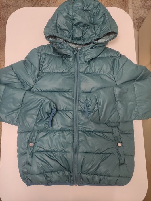 Есенно яке House S