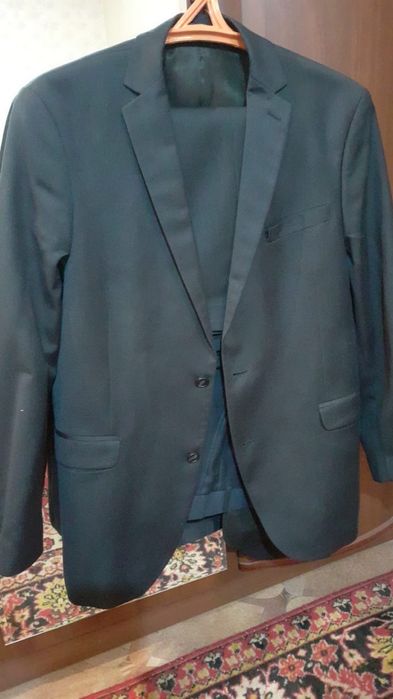 2 костюма на выпускной