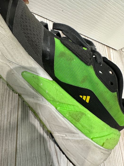 Маратонки Puma и adidas