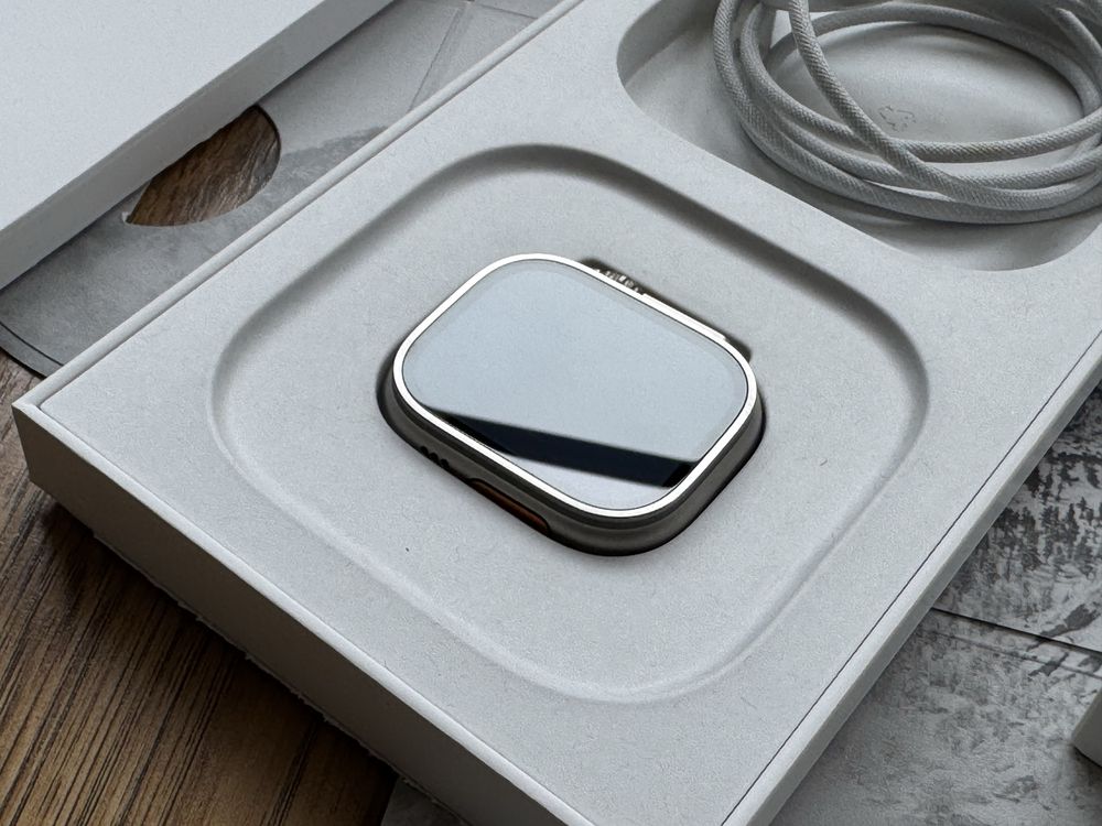 Apple Watch Ultra 49mm Titanium Гаранция