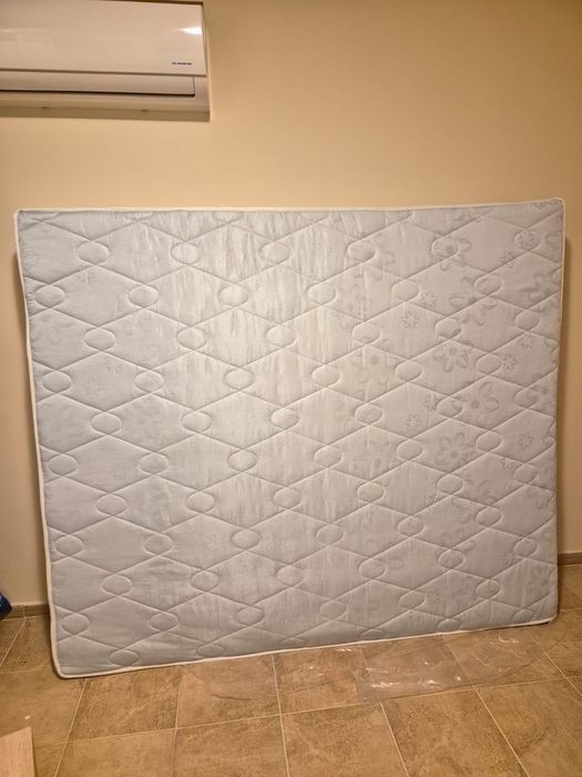 Продам Матрац. Размер 160/190