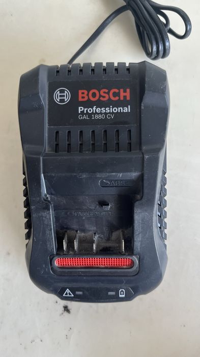 Incarcator Bosch GAL 1880 , 18 volti li-ion , profesional, Defect