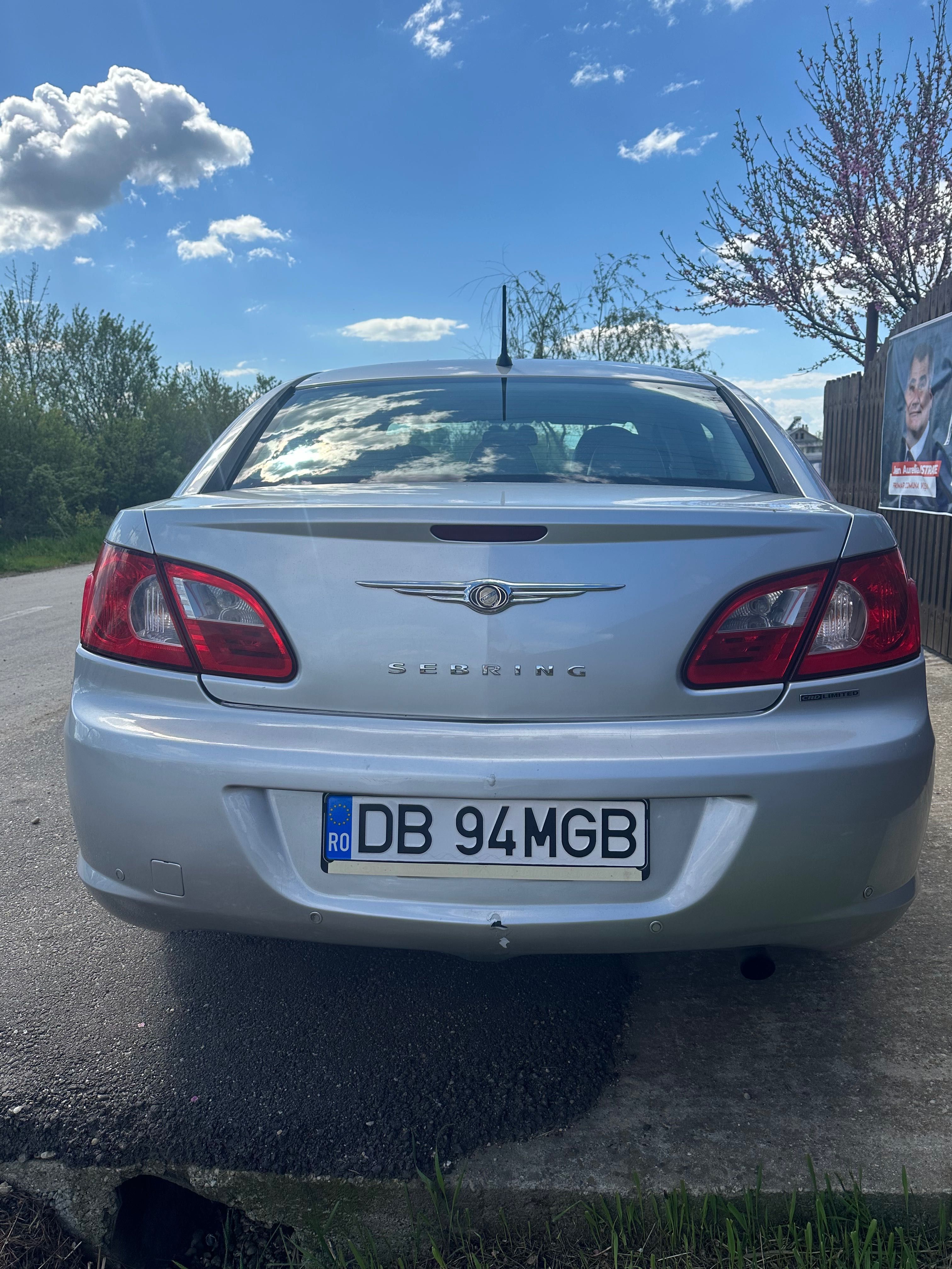 Chrysler Sebring 3