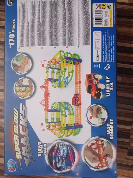 Pista de masini care lumineaza in intuneric - Super Glow Track