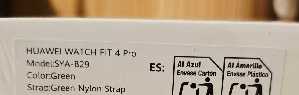 Чисто нов HUAWEI Watch FIT 4 Pro