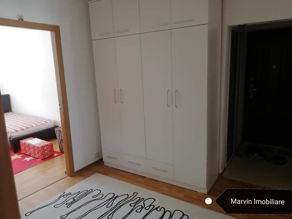 Vând apartament 90000€