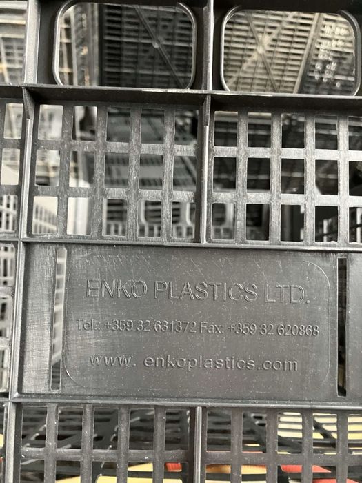 Продавам нови пластмасови касетки Енкопласт
