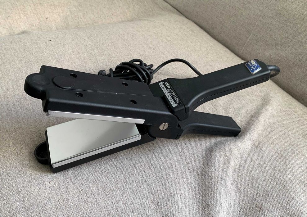 Placă de întins părul GA.MA Standard Professional 160W Made in Italy