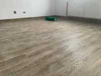Montaj Linoleum Mocheta LVT SPC  Parchet Plinte Polimer Vopsele Epoxi