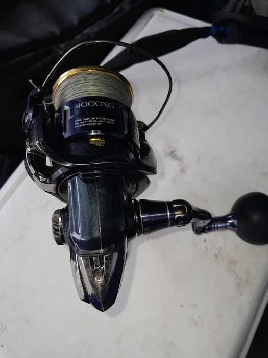 vind mulineta simano tuin pauar mărimea 4000putin folosită