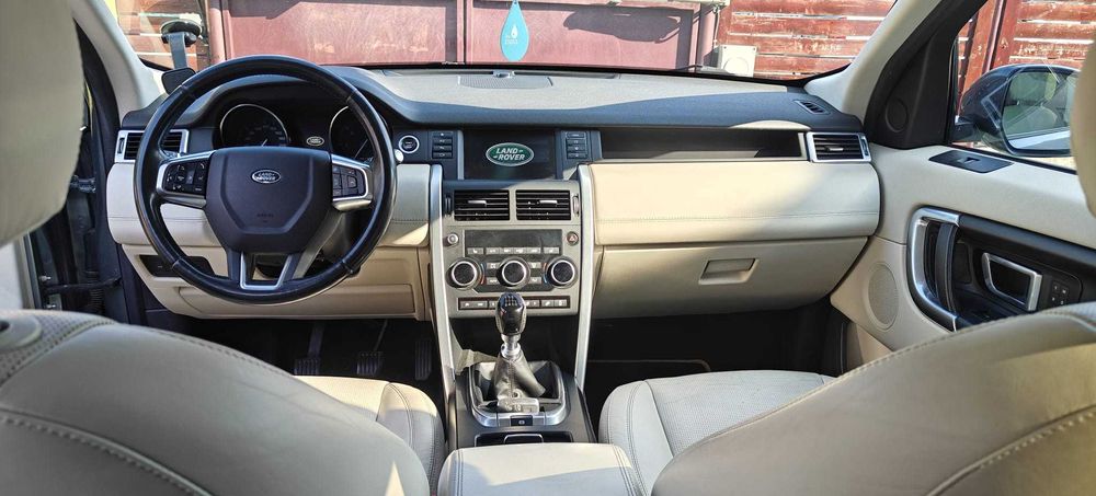 Land Rover Discovery Sport 2015 HSE Luxury – 2.2 Diesel, 150 CP