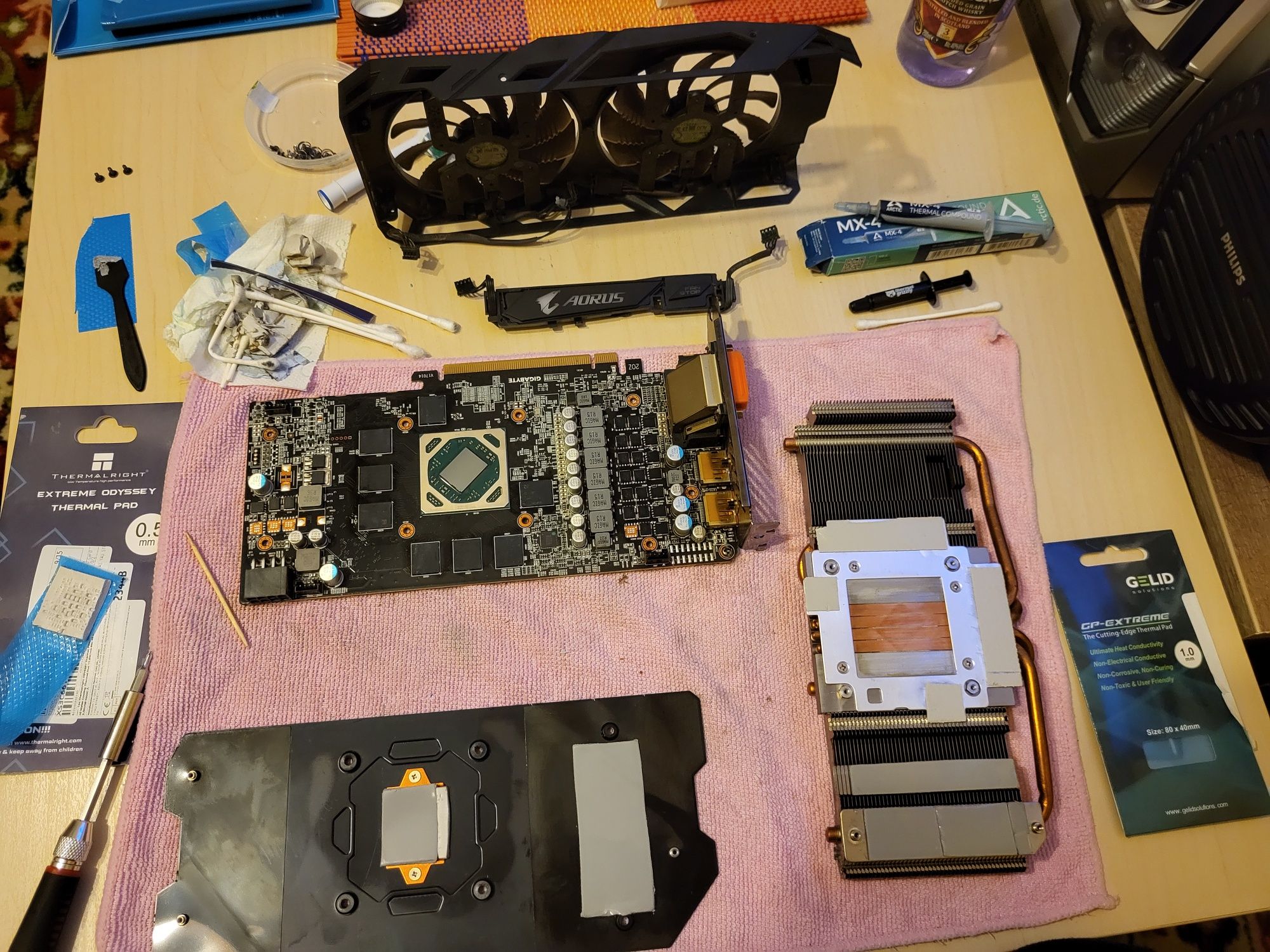 Piese/defect gigabyte aorus rx 570 VRAM/90mm/rgb