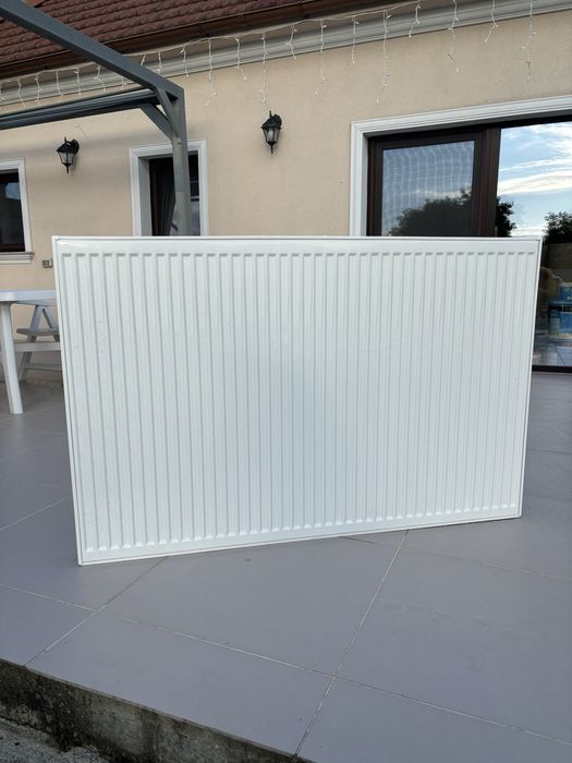 Calorifer Korado 1400x900