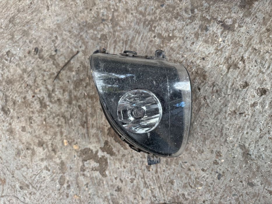 Ляв и десен халоген за BMW F10