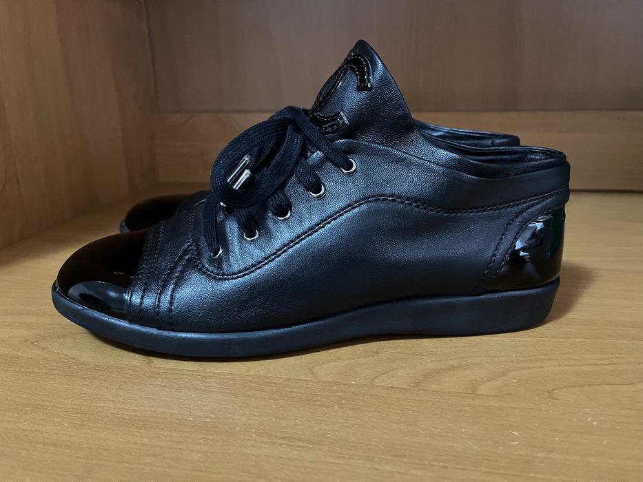 Papucii piele damă Chanel