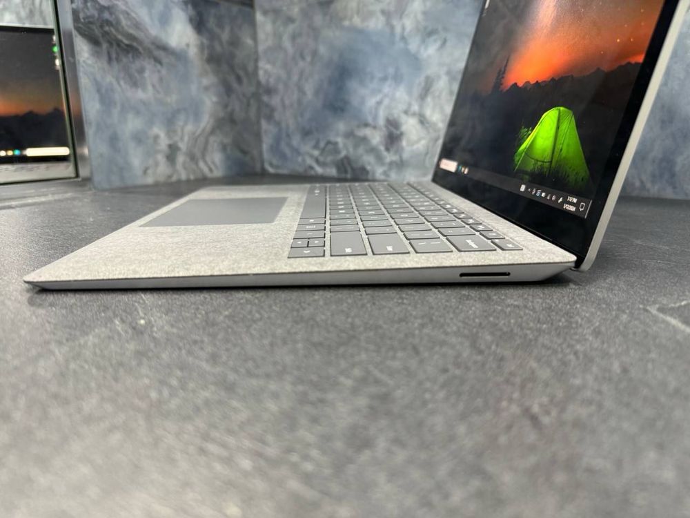 Microsoft Surface Laptop 3 i7-1065G7/16/256 GB / Сенсорный 2K экран
