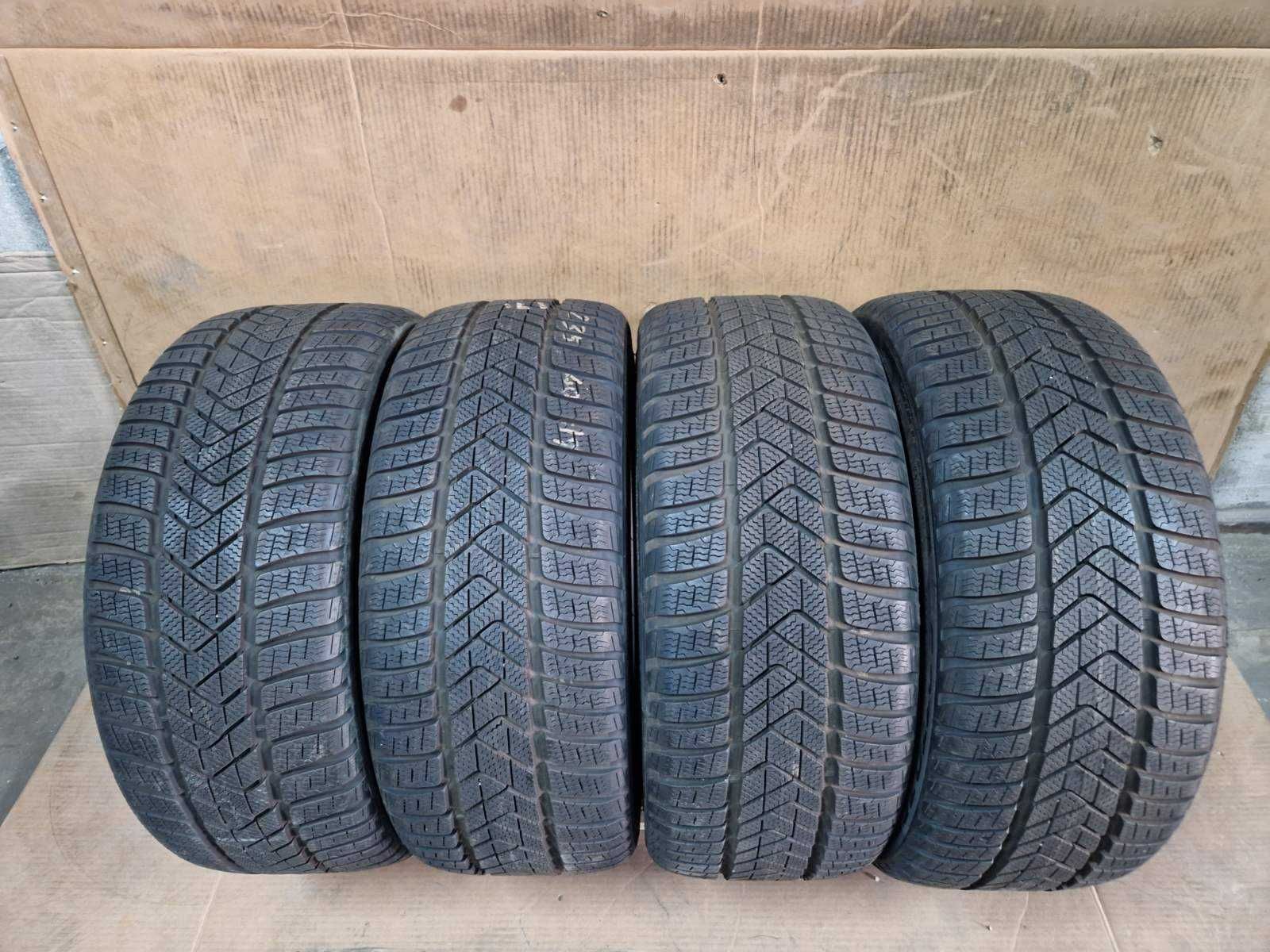 4 Pirelli R19 235/40
зимни гуми DOT2620