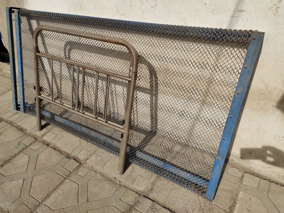 Кровать"железная"1900х900