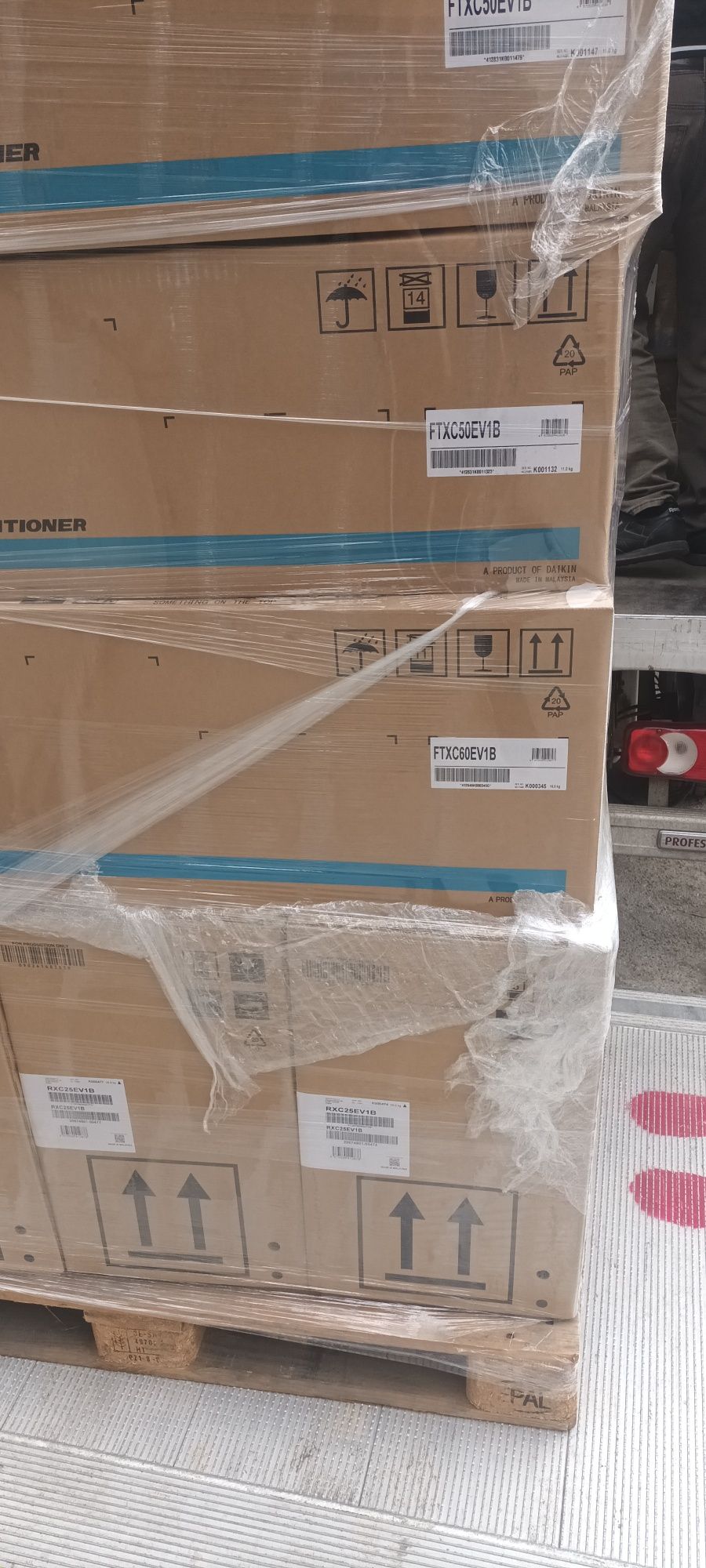 Aparat de aer conditionat Daikin Sensira  12000BTU/wifi/2025