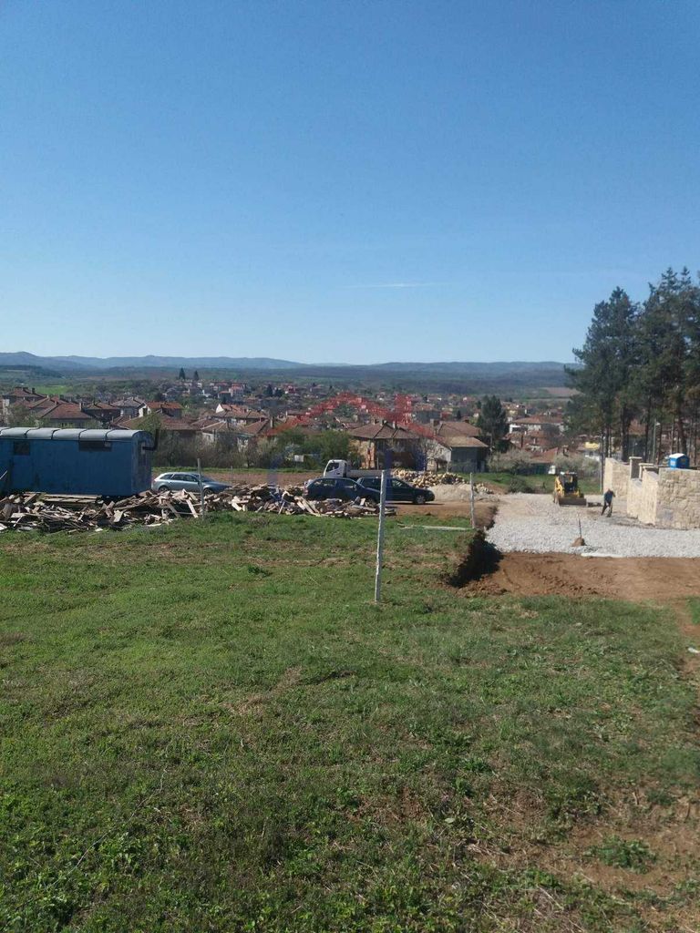Продава се Парцел в Дебелец - 6700 кв.м за 60 €/кв.м - Снимка #1