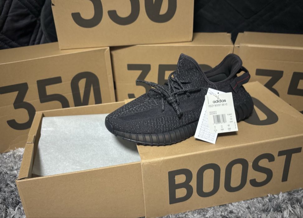 yeezy 350 v2 reflective black