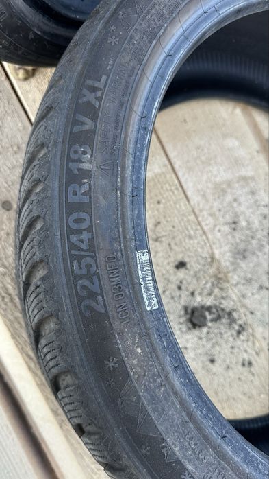 Anvelope de iarna R18