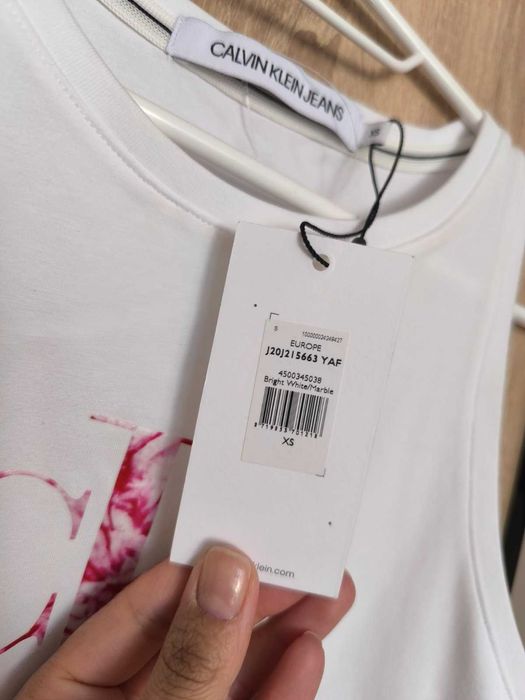 Рокля Calvin Klein Jeans Xs