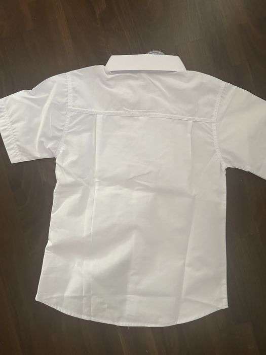 Tinuta de scoala camasa + pantalon 7 ani noi cu eticheta