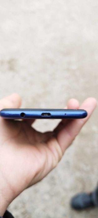 Samsung Galaxy A10 срочна сотилади!