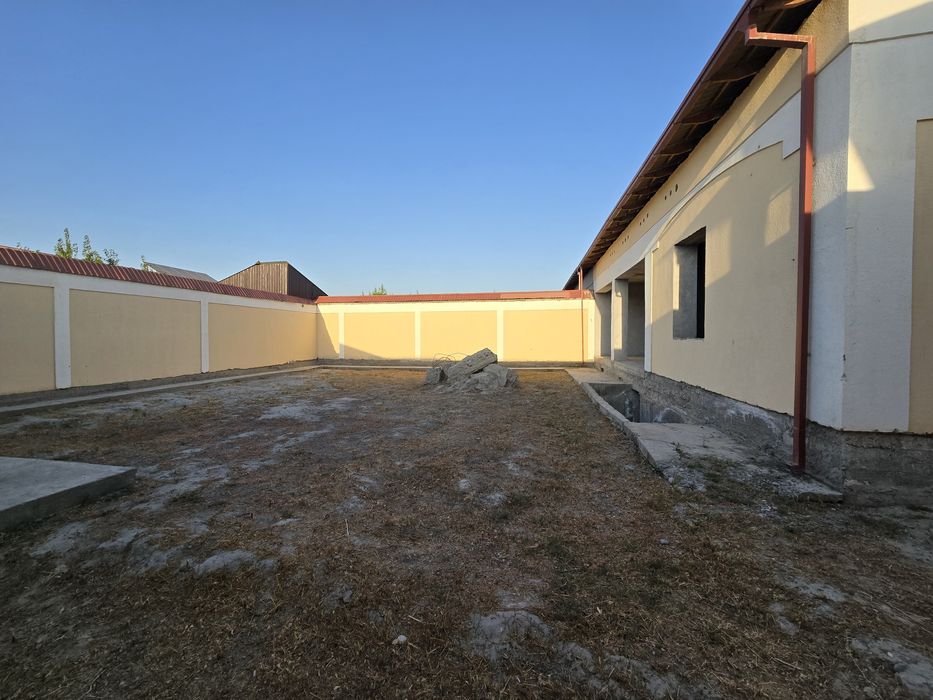 Котедж 5-хоналик Адрес Мотрид Круг не доезжая круга