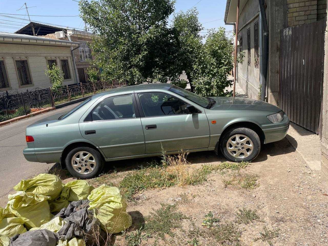 Toyota camry 2001
