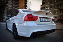 BMW E90 330I 2009