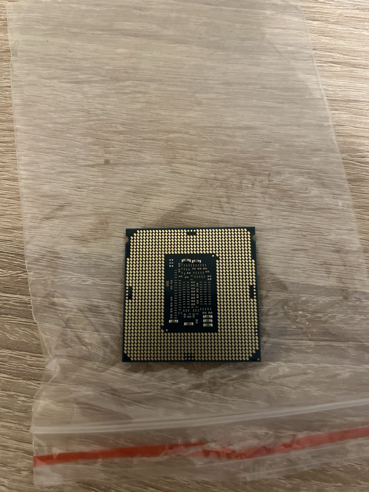Процесор intel core i3-8100 3.60GHZ