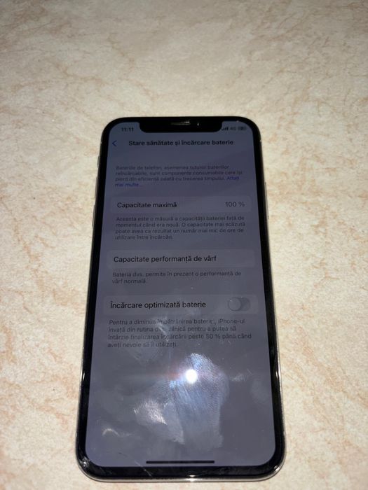 Iphone X baterie 100%