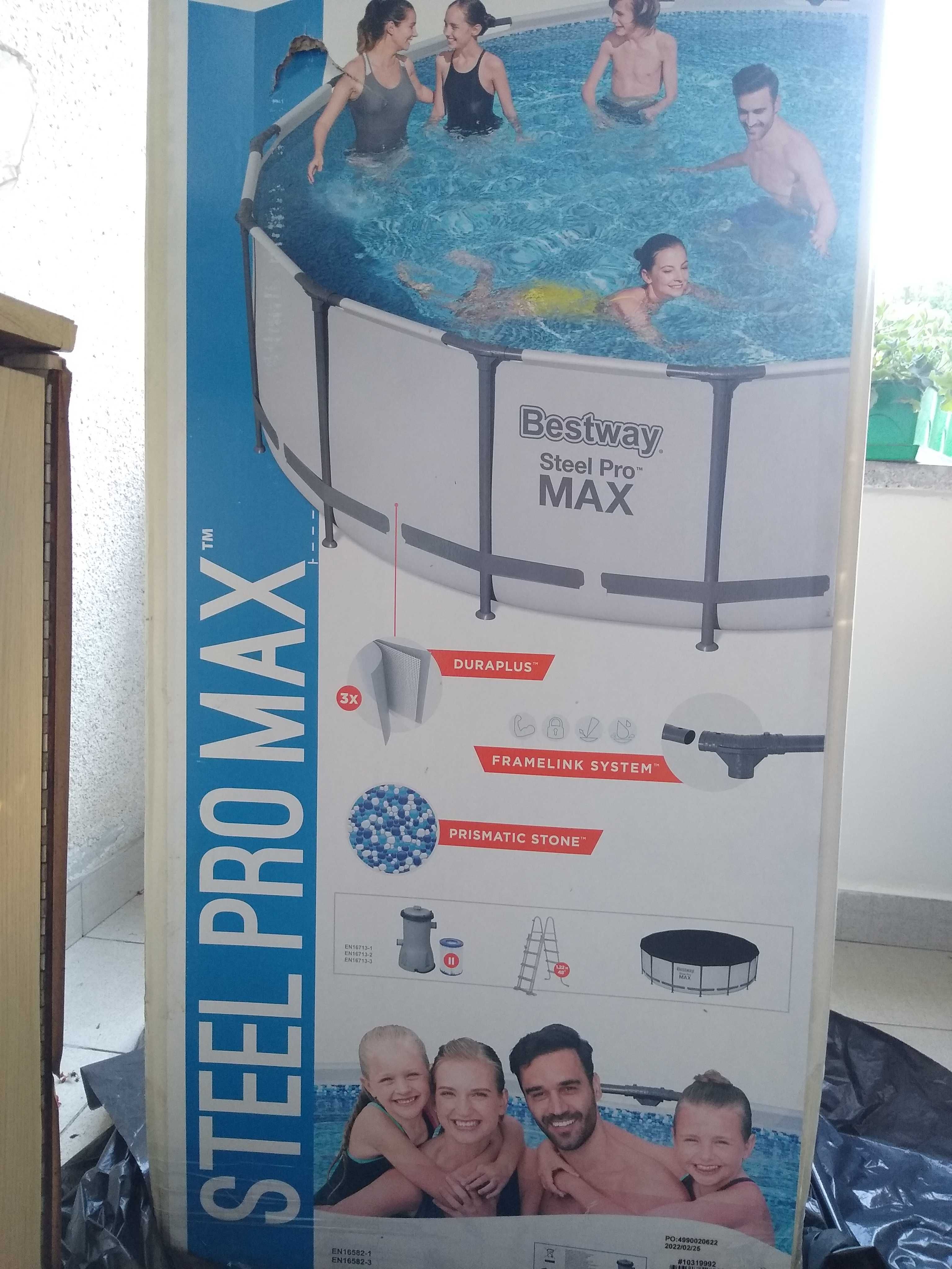 Vand piscina noua Bestway Steel Pro MAX, supraterana